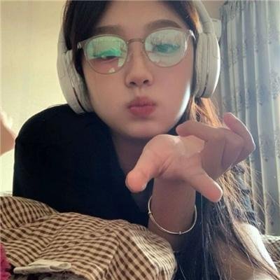 艾德与他的亡母